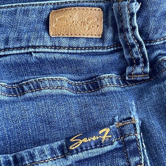 Seven7 Jean Shorts Womens Size 16 Denim Bermuda Summer Classic Blue Weekend - Picture 3 of 13